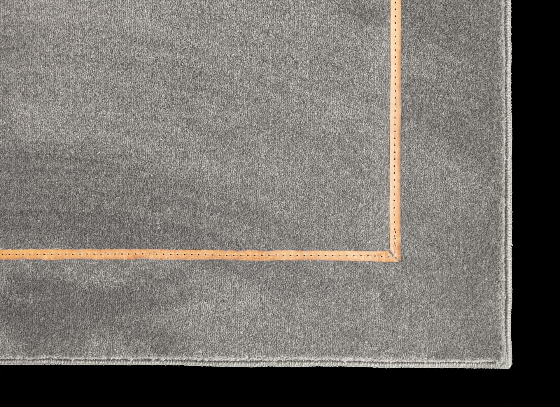 louis-de-poortere-ldp-teppich-wilton-rugs-leather-president-1101.jpg